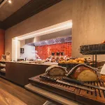 Prado Hotel 3*