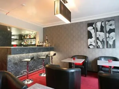 Prado Hotel 3*